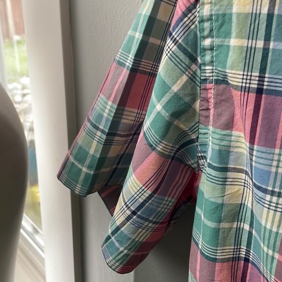 Merona Short Sleeve Mens Plaid Button Down Shirt - Picture 3 of 6